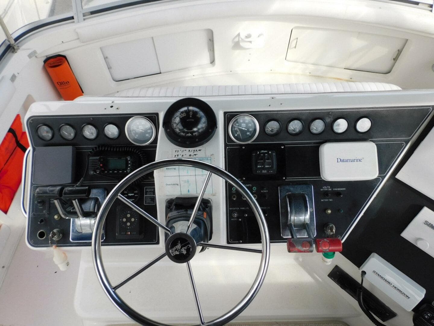 1993 Carver 445 Aft Cabin Motor Yacht