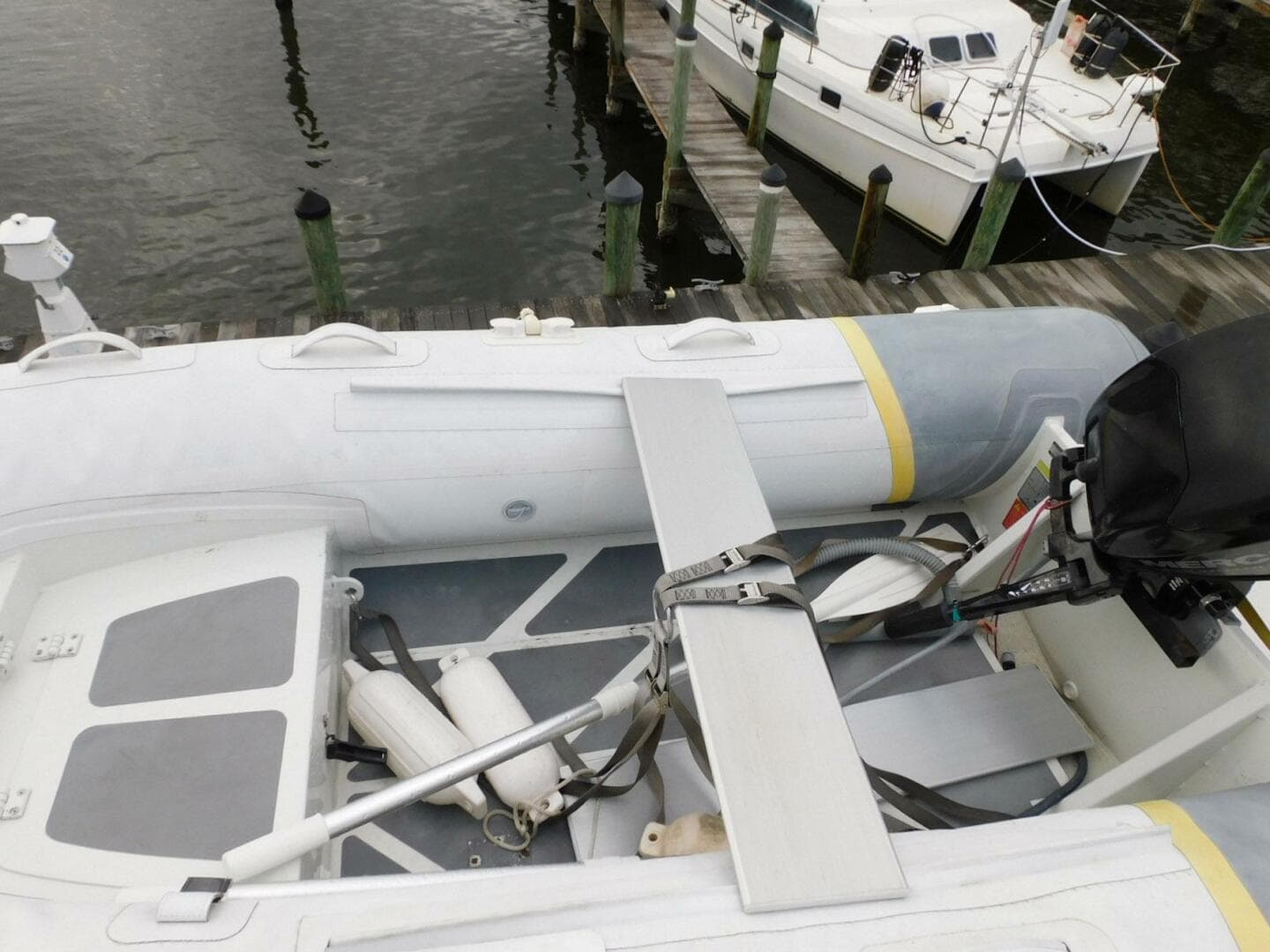 1993 Carver 445 Aft Cabin Motor Yacht