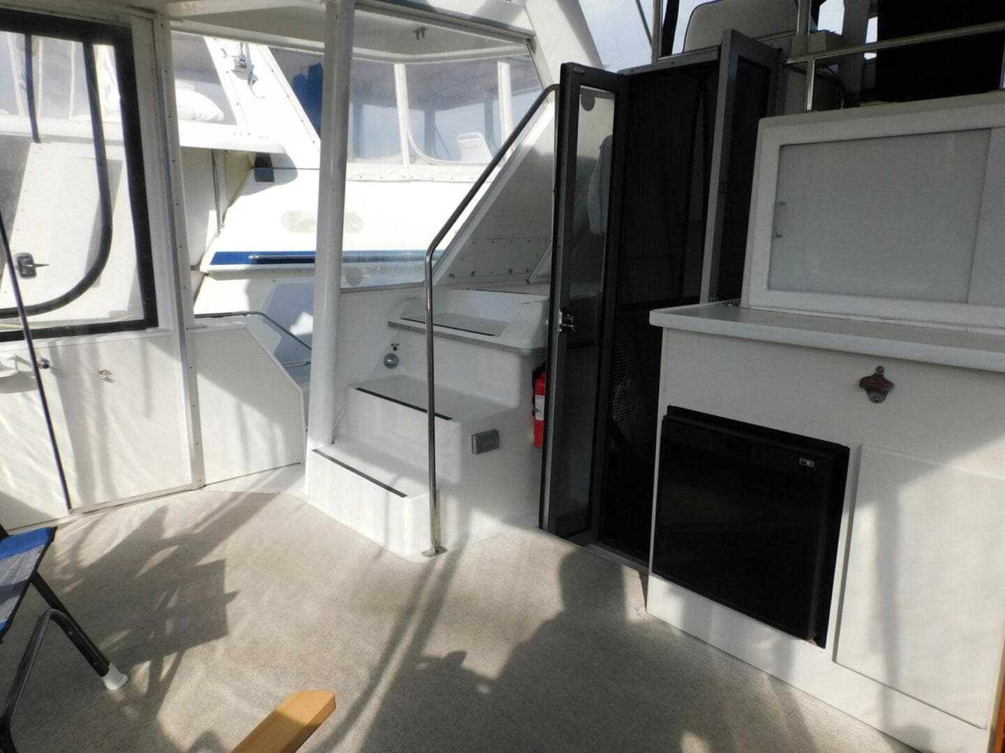 1993 Carver 445 Aft Cabin Motor Yacht