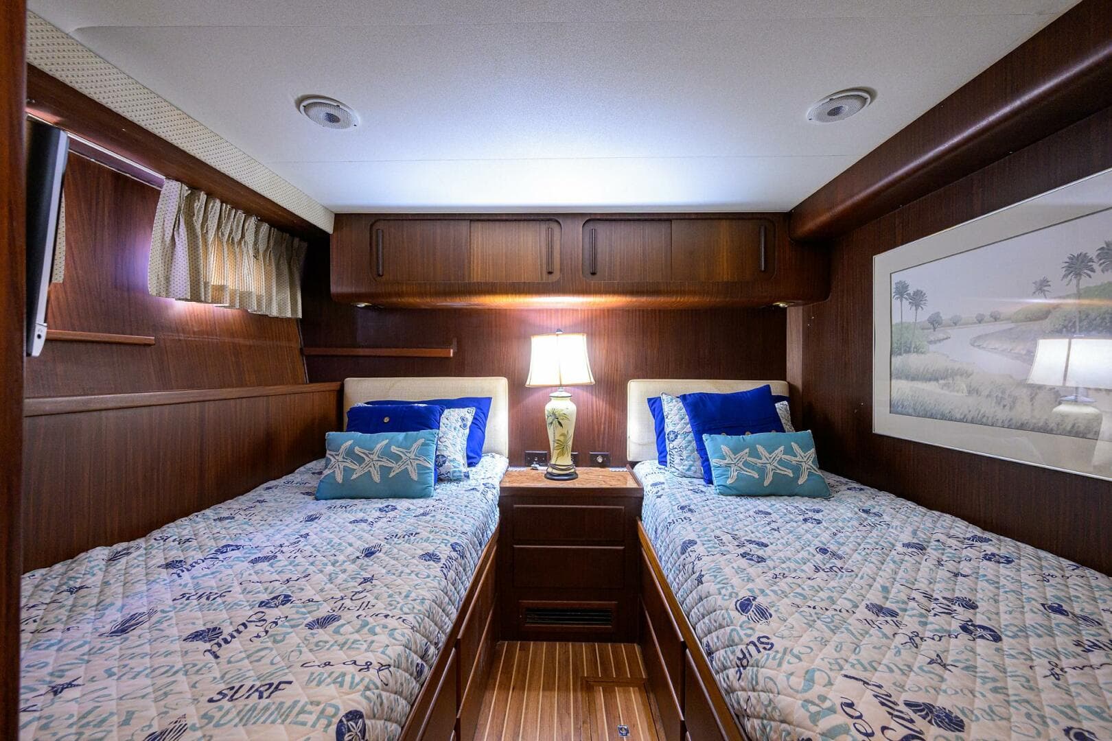 Hatteras 63 - Phantom - Guest Stateroom