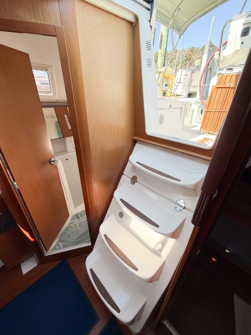 2009 Beneteau Oceanis 31