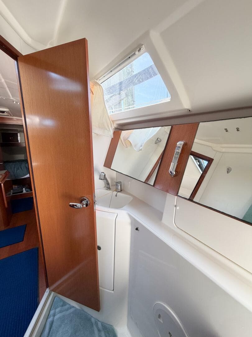 2009 Beneteau Oceanis 31