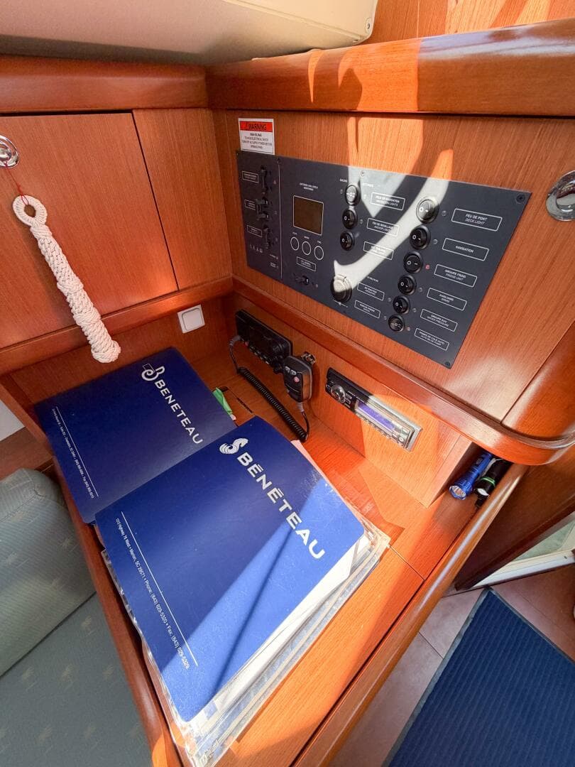 2009 Beneteau Oceanis 31