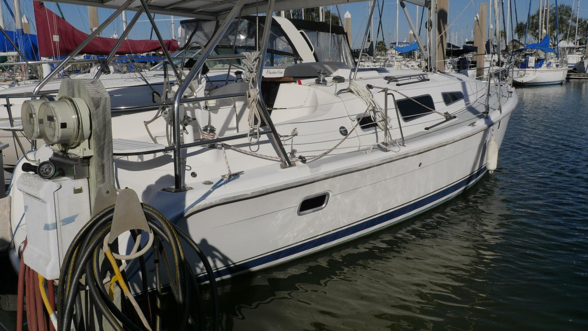 2005 Hunter 33-2