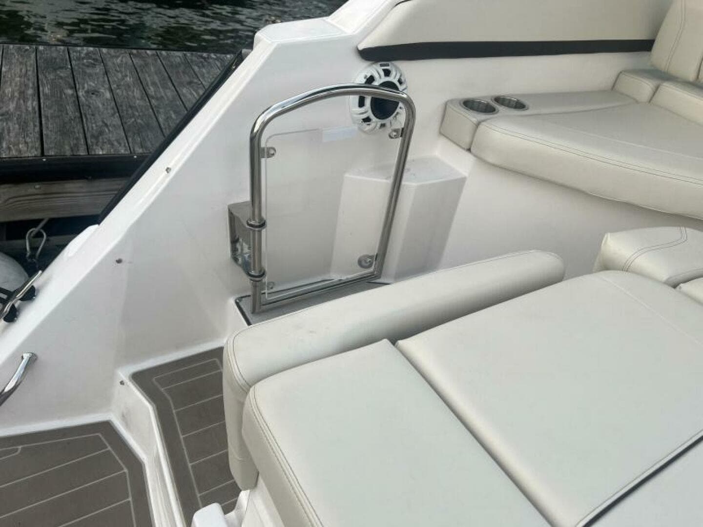 2024 Regal 26 Express