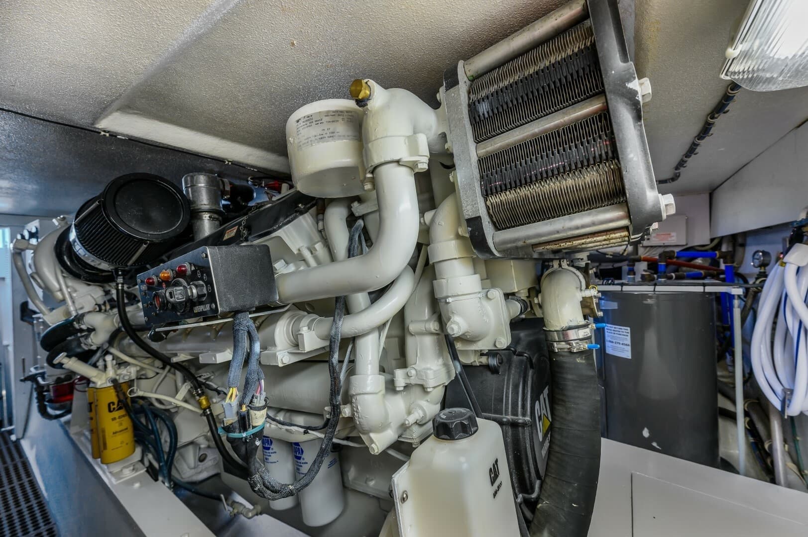 2000 Hatteras 55 Convertible