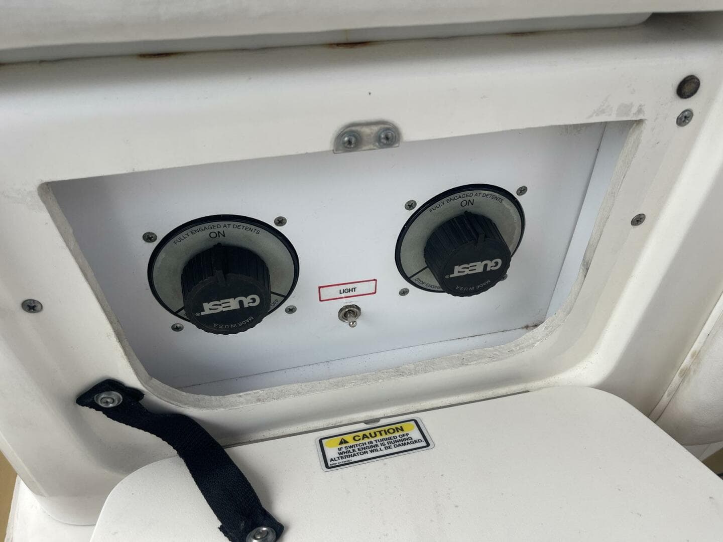 2004 Sea Ray Sundancer 320