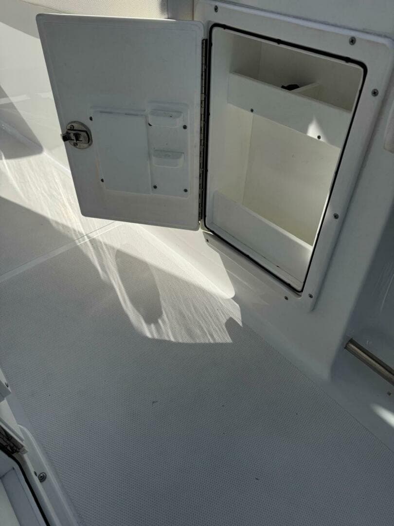 2022 Sea Hunt 27 Gamefish Forward Seating