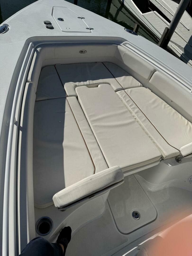 2022 Sea Hunt 27 Gamefish Forward Seating