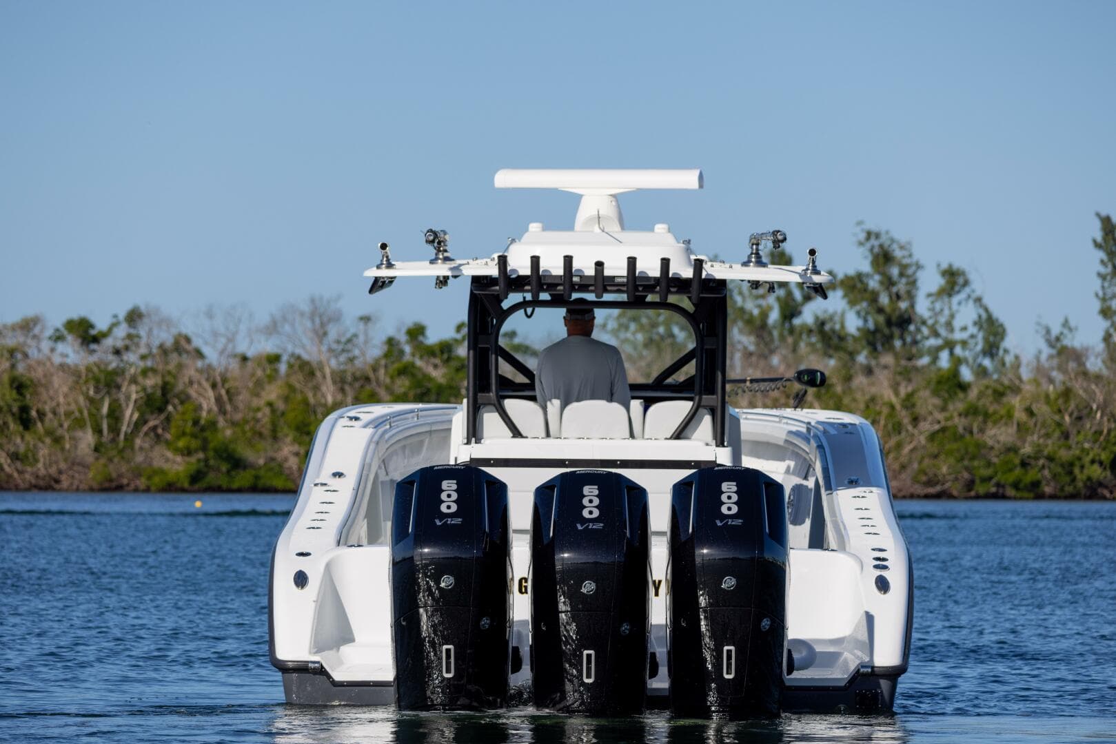 2023 Yellowfin 42 OFFSHORE