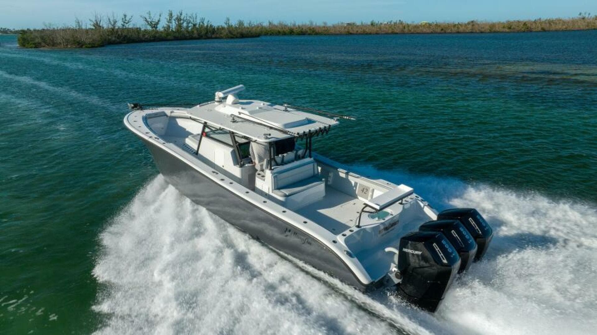 2023 Yellowfin 42 OFFSHORE