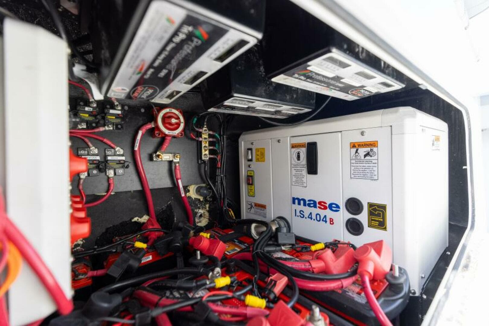 2023 Yellowfin 42 OFFSHORE