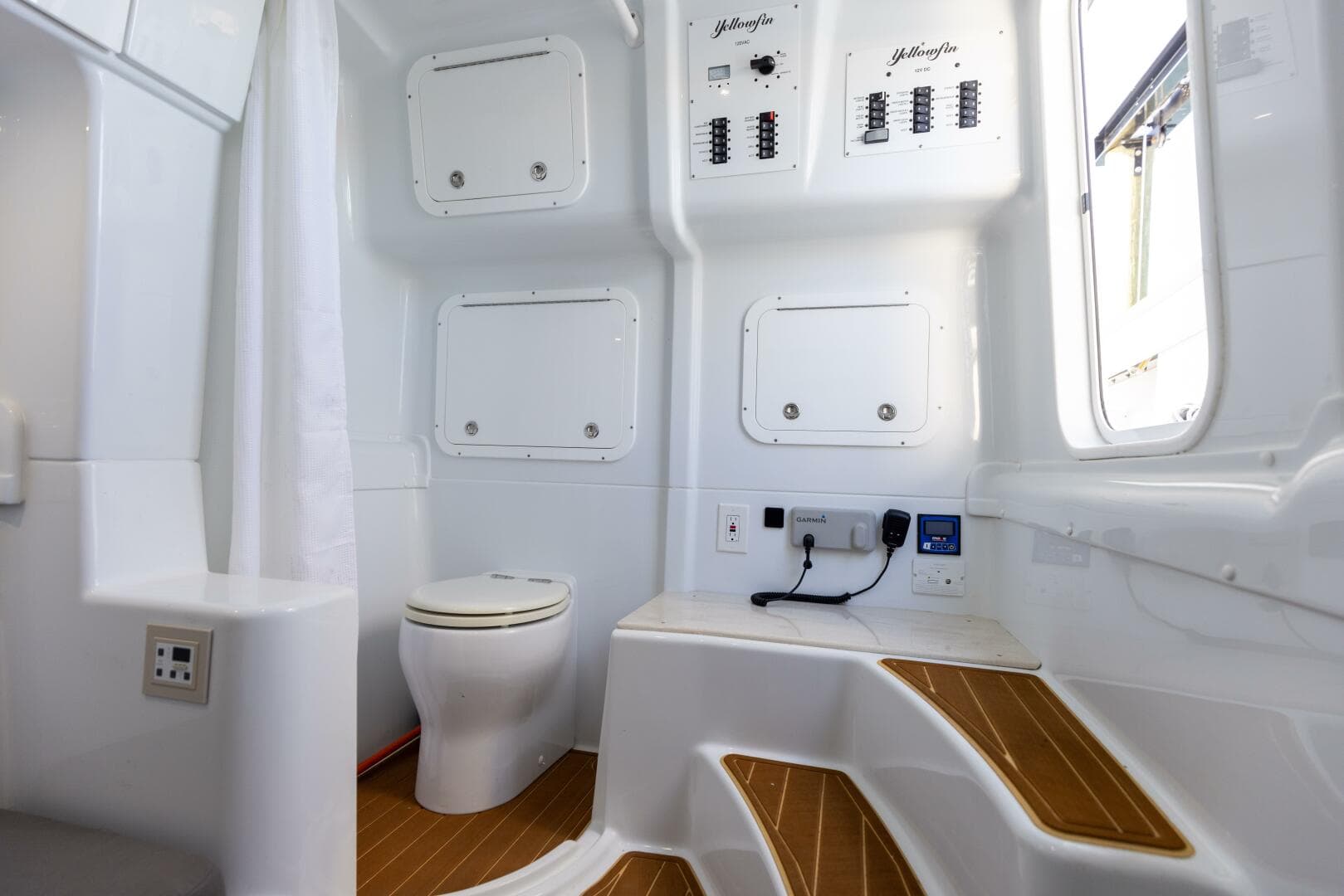 2023 Yellowfin 42 OFFSHORE