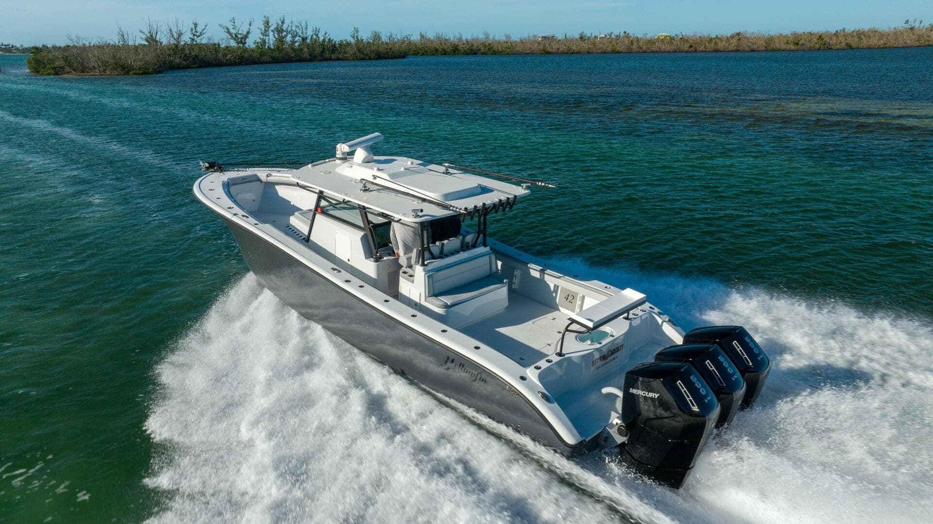 2023 Yellowfin 42 OFFSHORE
