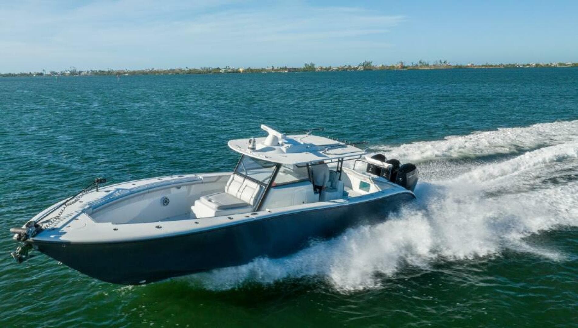 2023 Yellowfin 42 OFFSHORE