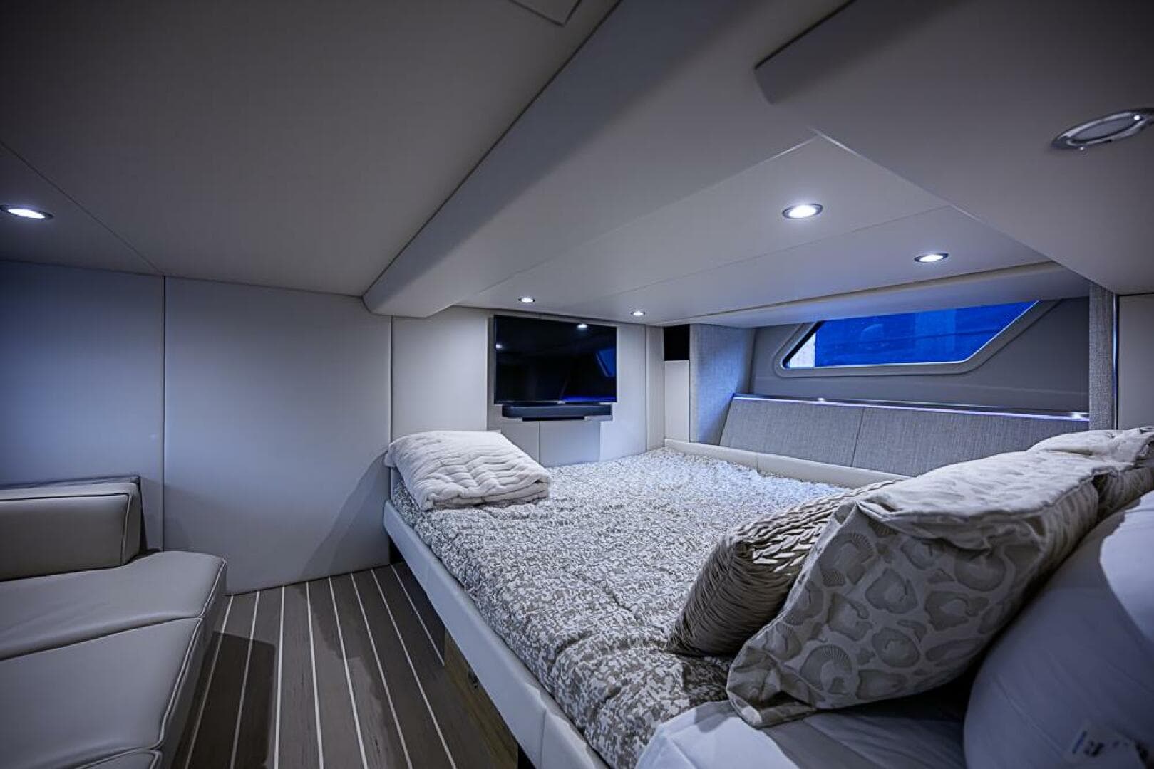 2025 Formula 500 Super Sport Crossover