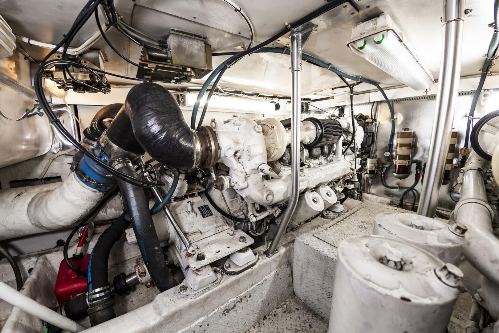 2001 Ocean Yachts 52 SUPER SPORT