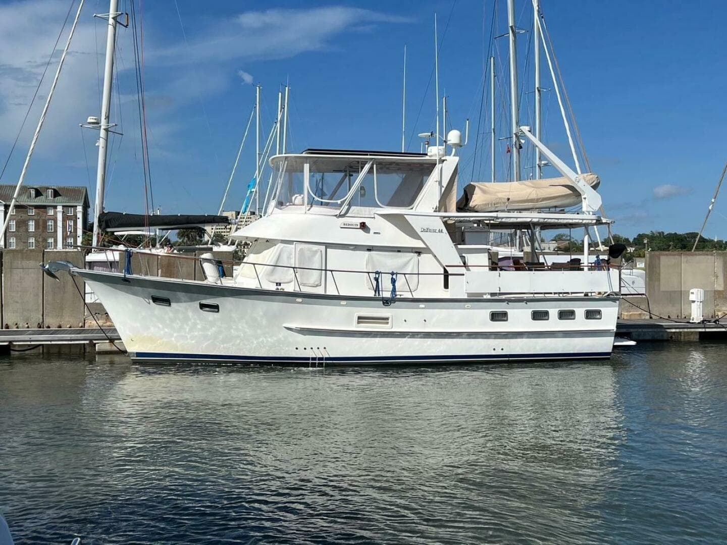 1998 DeFever 44 Sundeck