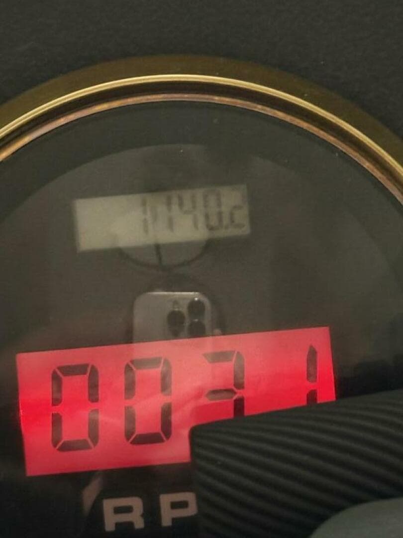 2004 Carver 460 voyager