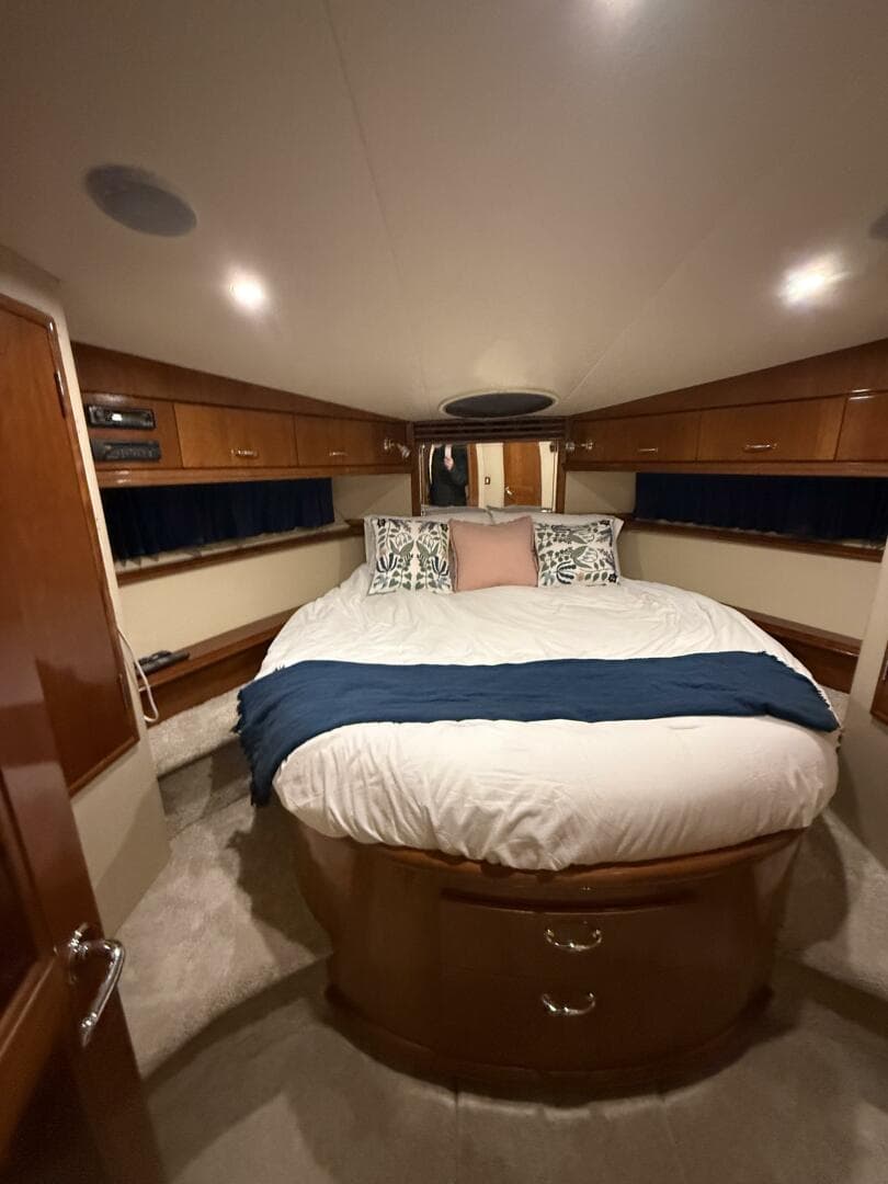 2004 Carver 460 voyager