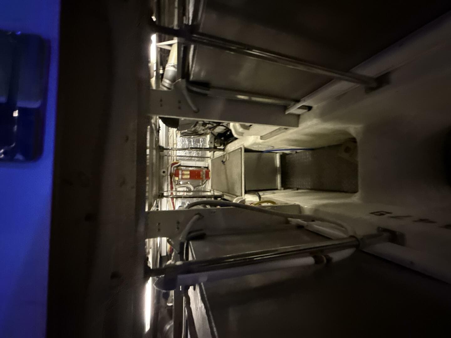 2004 Carver 460 voyager