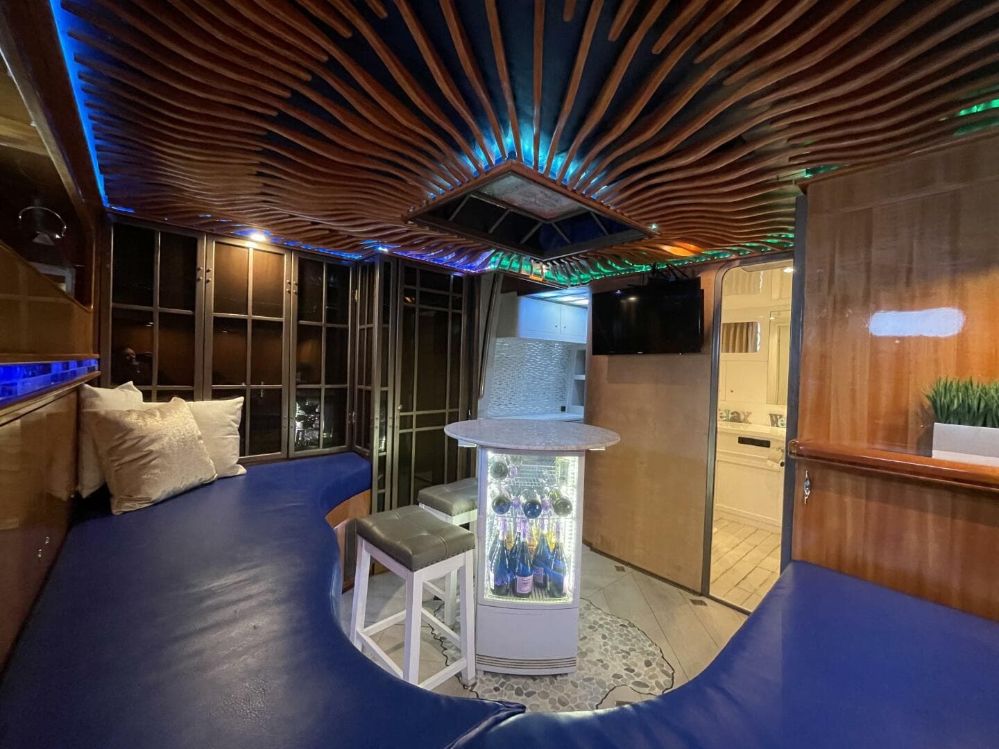 Aft Cabin looking aft