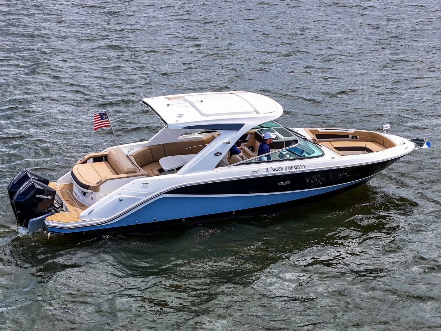 2023 Sea Ray SLX 310 OB