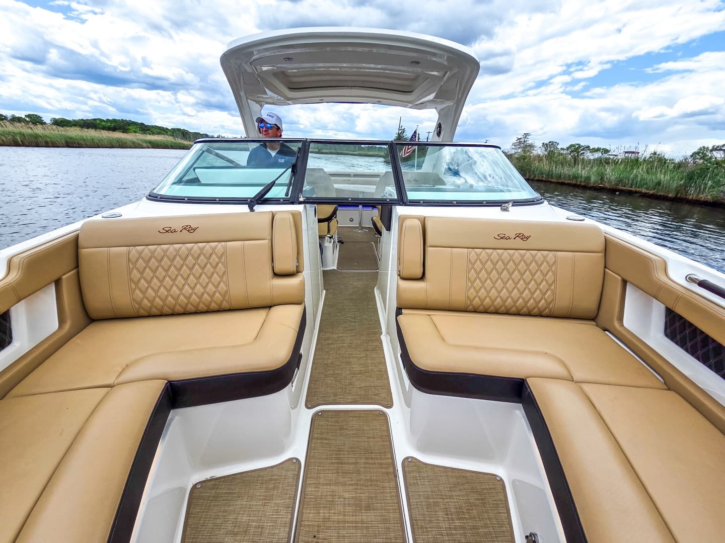 2023 Sea Ray SLX 310 OB