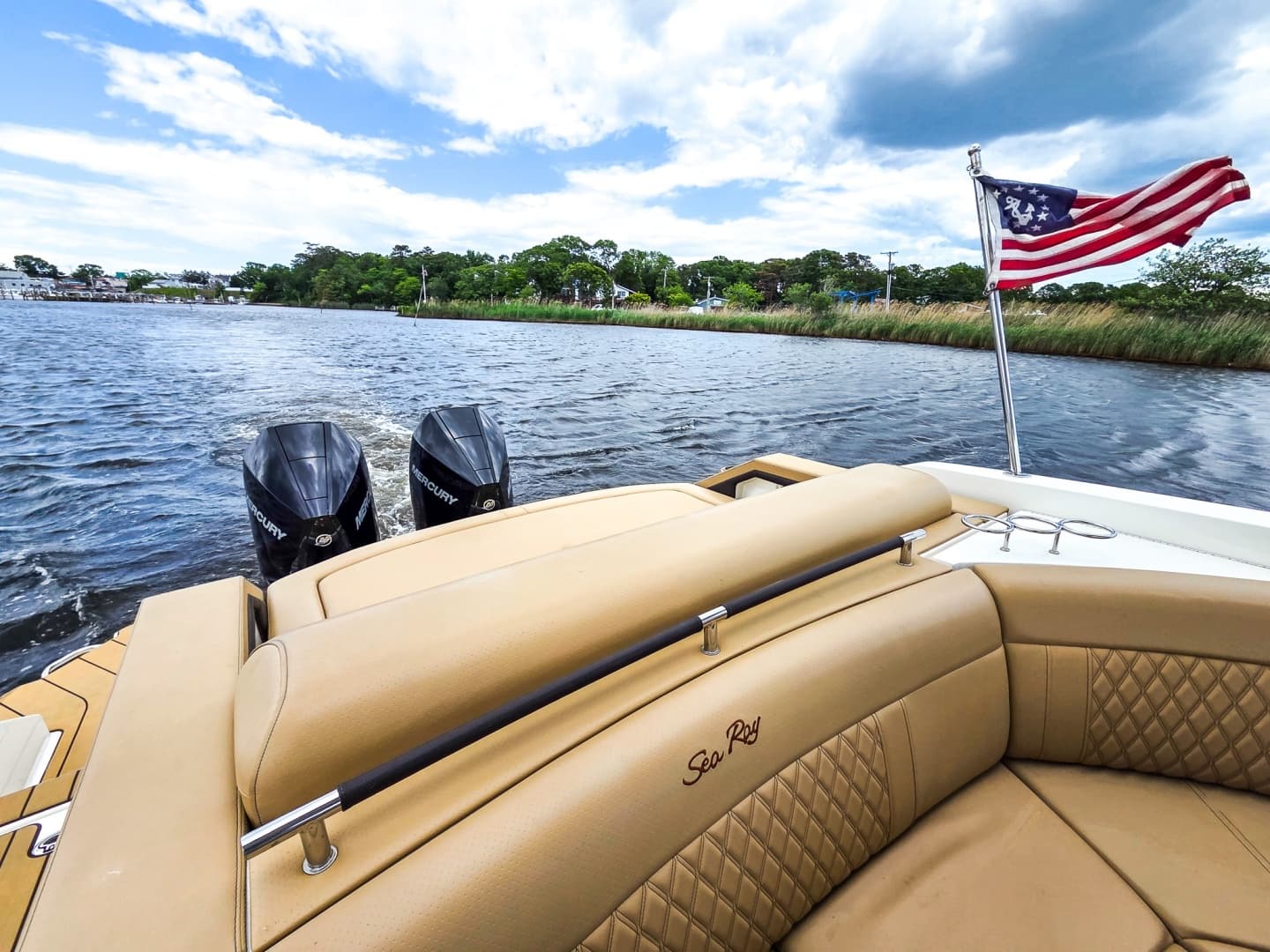 2023 Sea Ray SLX 310 OB