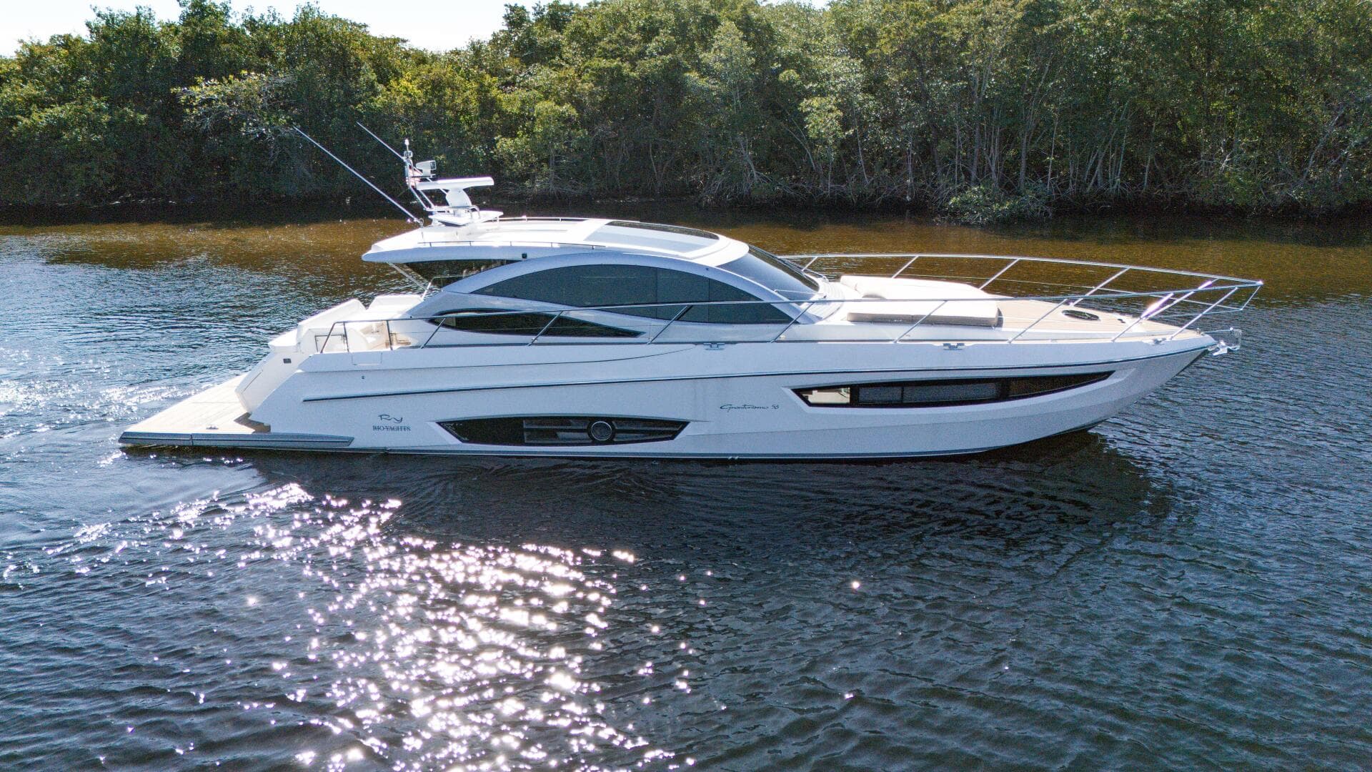 2019 Rio Yachts Colorado 56