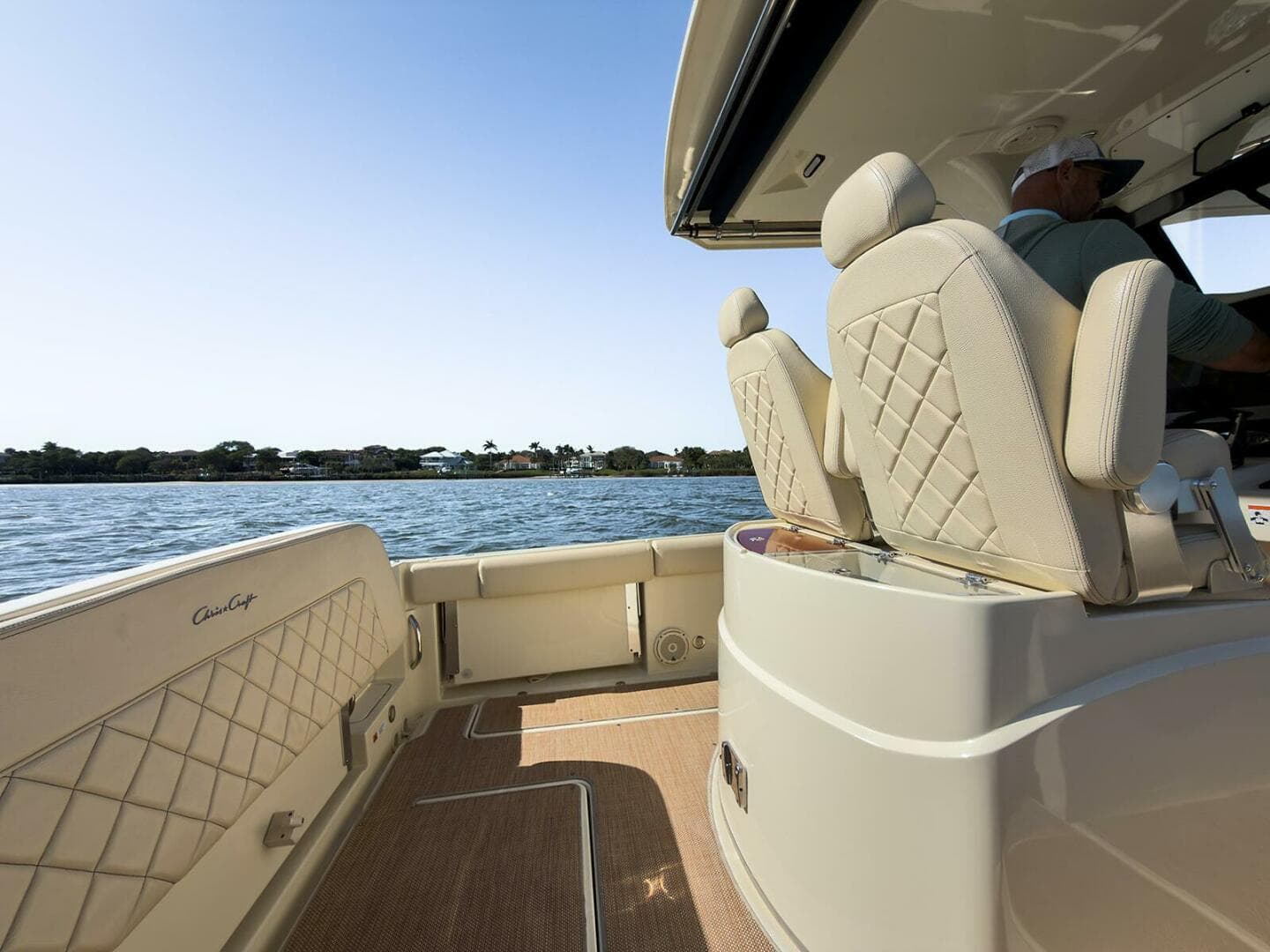 2019 Chris-Craft Catalina 30