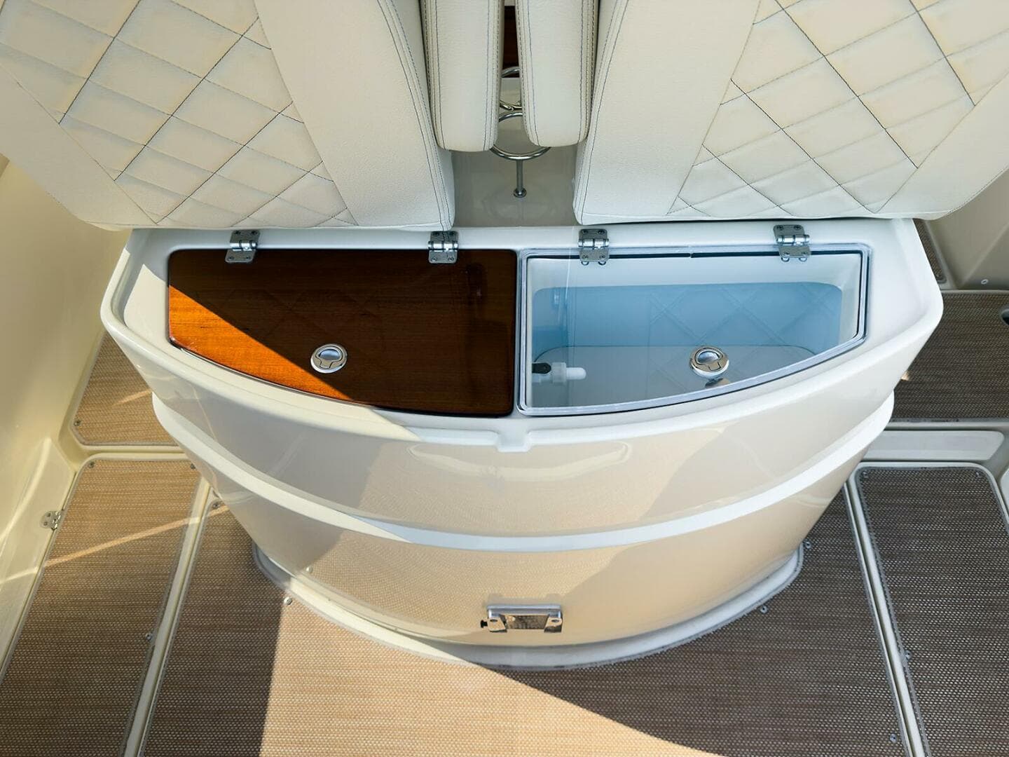 2019 Chris-Craft Catalina 30