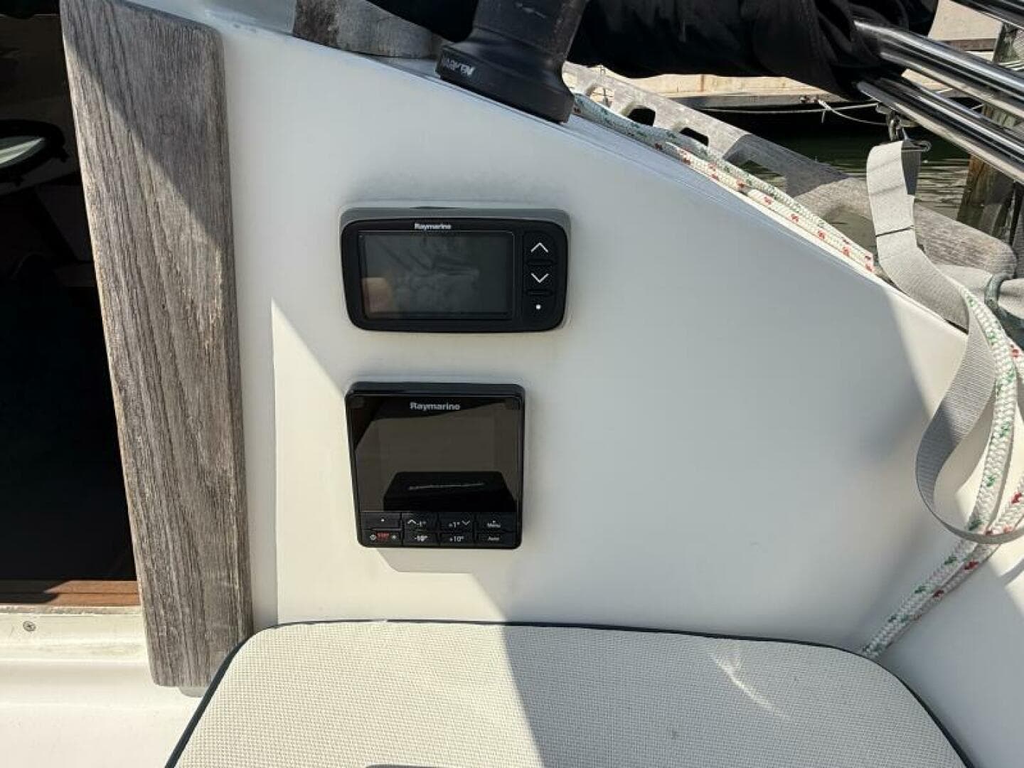 Horizon Cat instruments