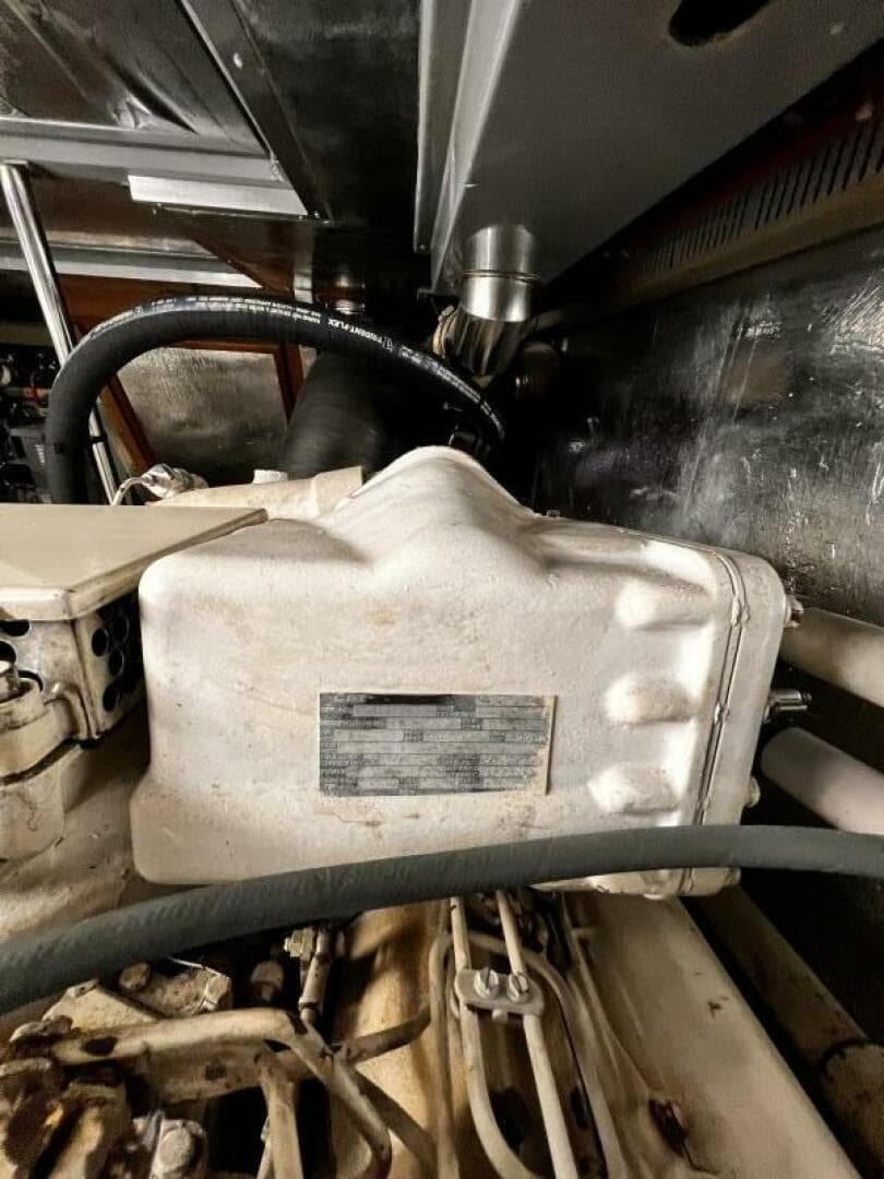 1989 Hi-Star 48 Sundeck