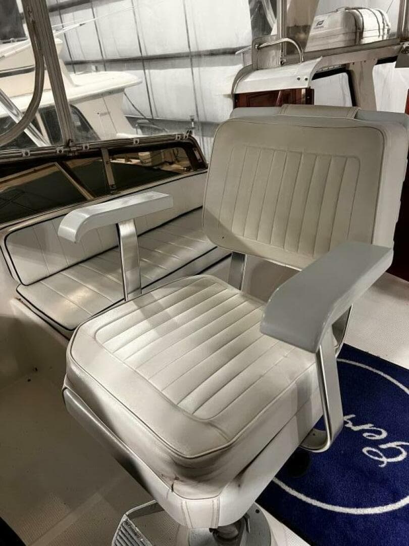 1989 Hi-Star 48 Sundeck