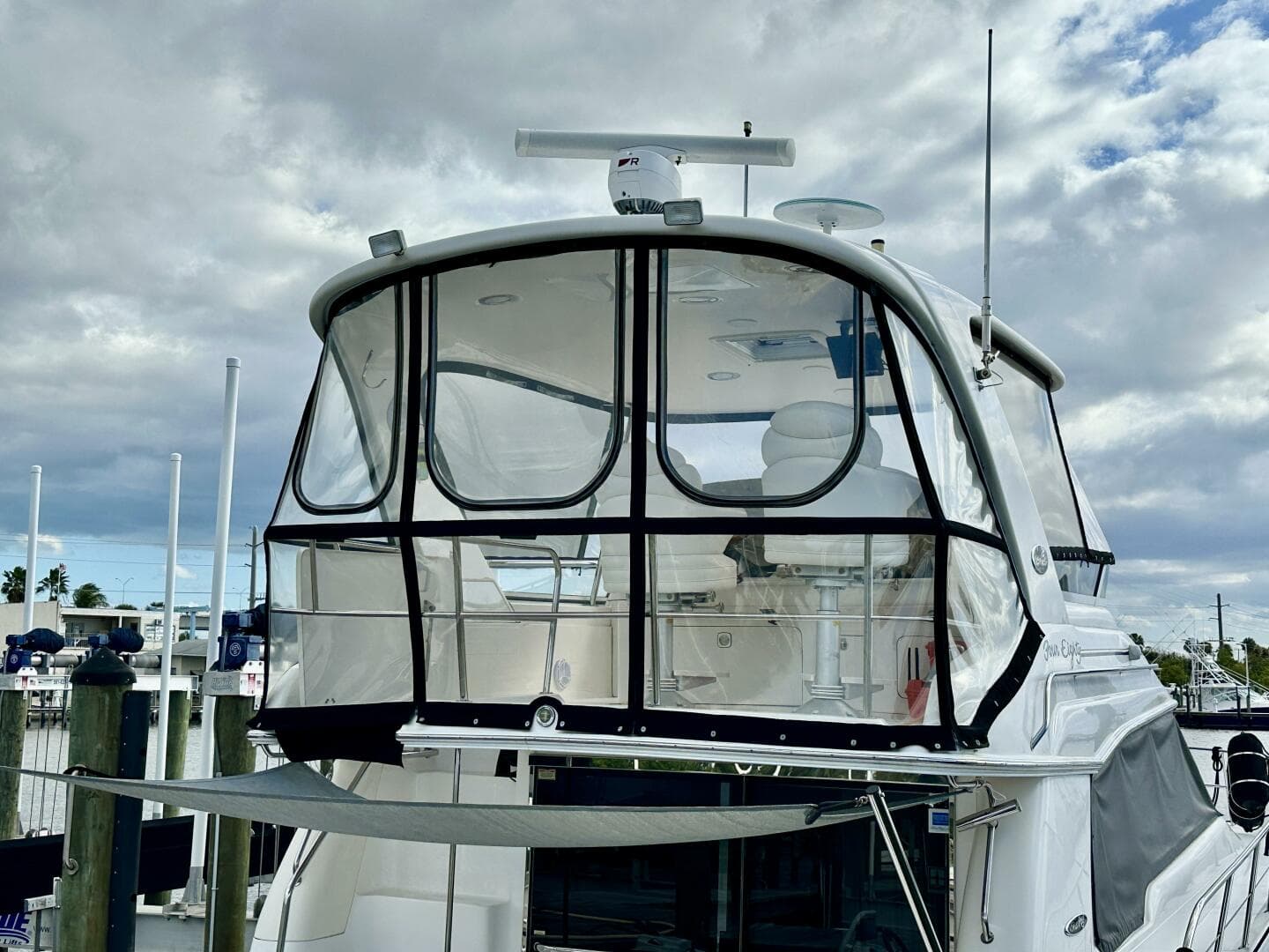 Sea Ray 48 LIFE IS GOOD TODAY - Exterior