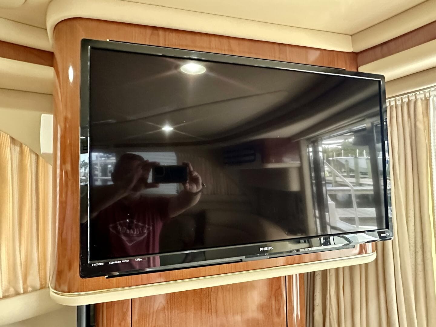 Sea Ray 48 LIFE IS GOOD TODAY - Salon