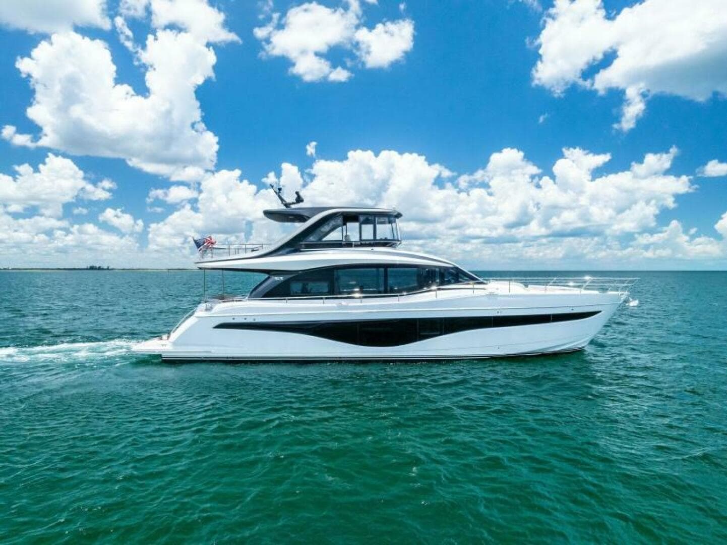 2024 Princess Y72 Motor Yacht