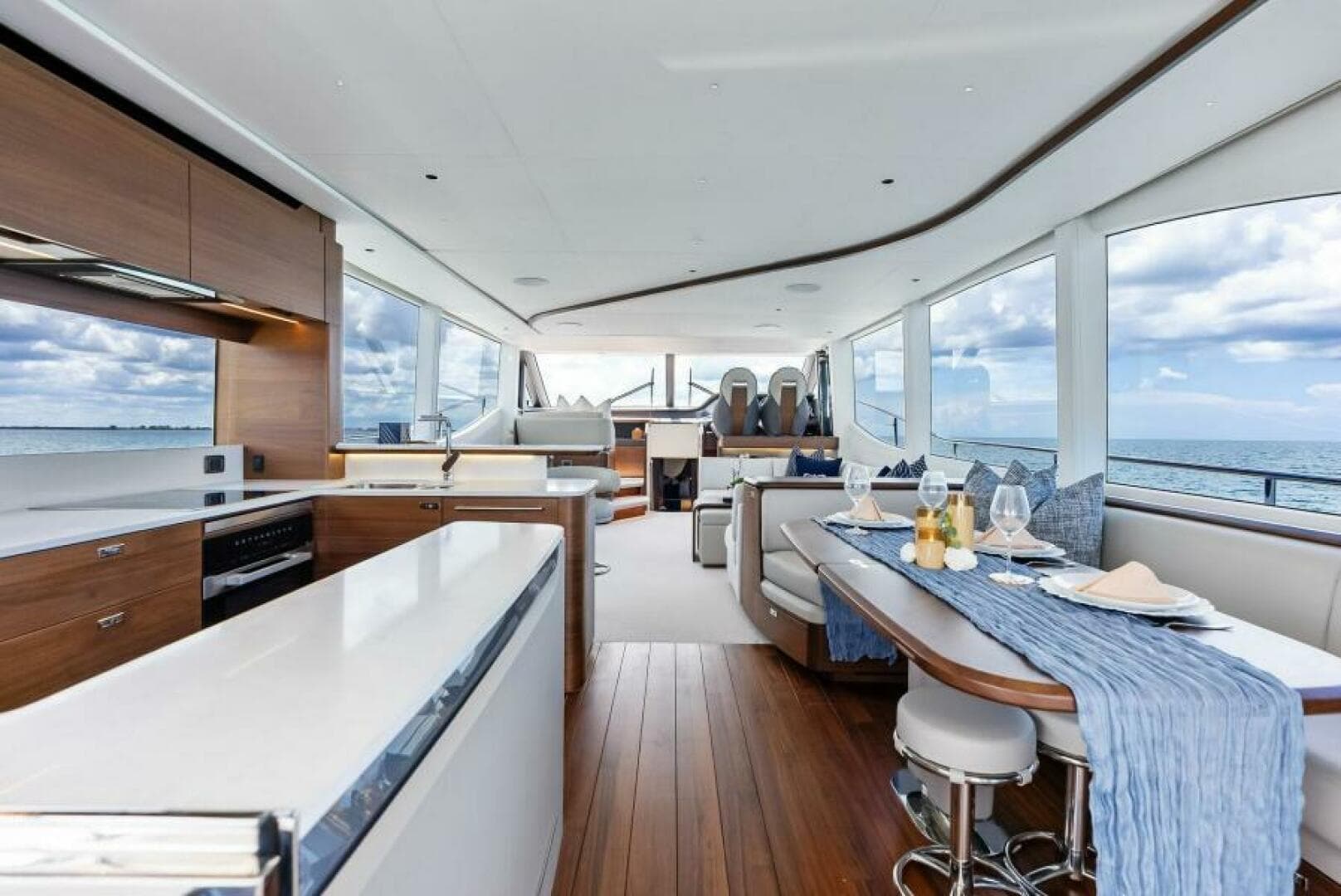 2024 Princess Y72 Motor Yacht