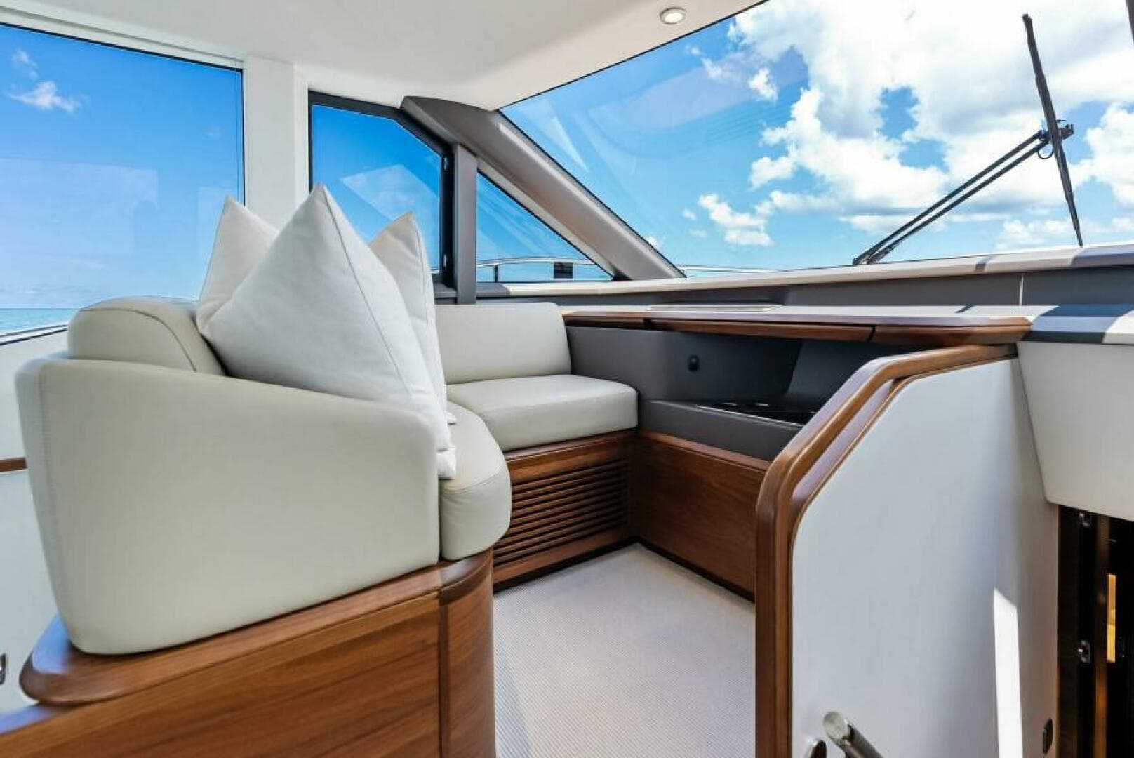 2024 Princess Y72 Motor Yacht