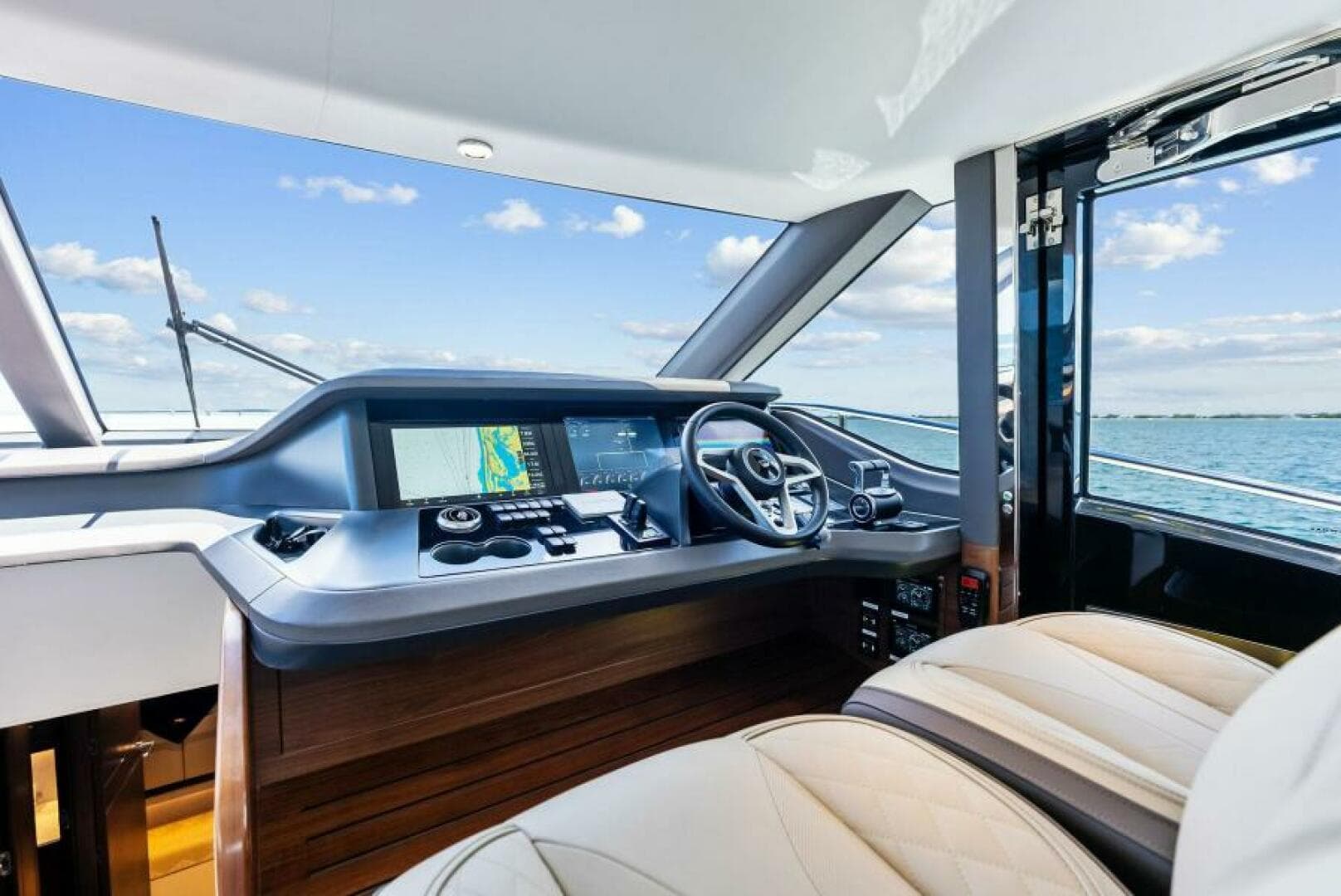 2024 Princess Y72 Motor Yacht