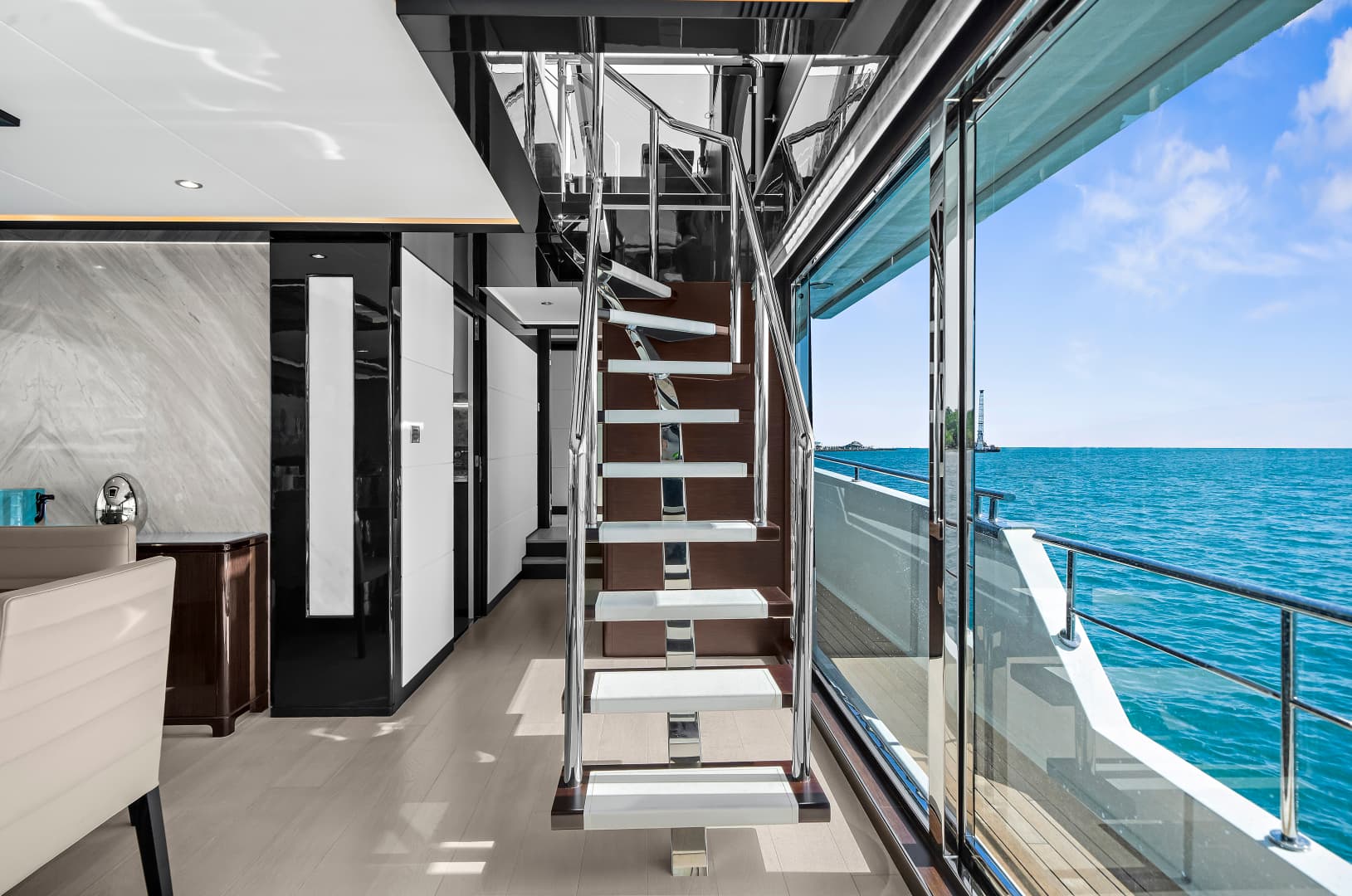 2024 Ocean Alexander 32 L