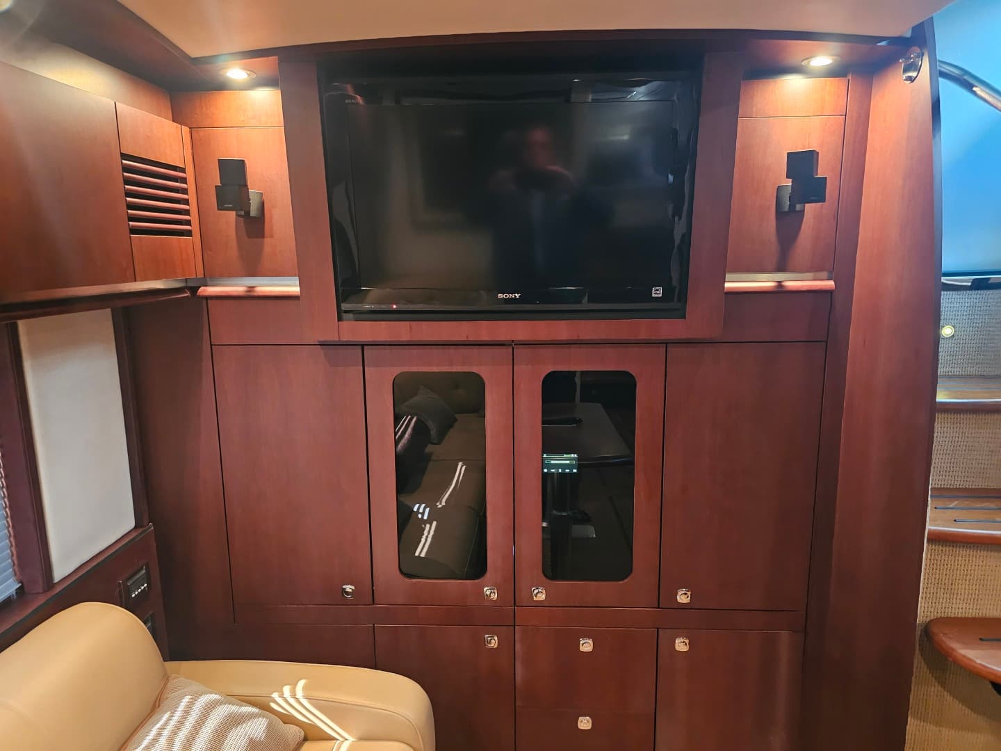 2012 Sea Ray 500 SUNDANCER