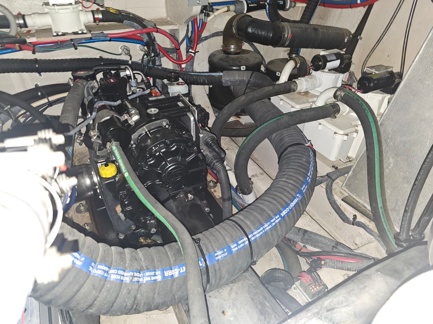 2012 Sea Ray 500 SUNDANCER