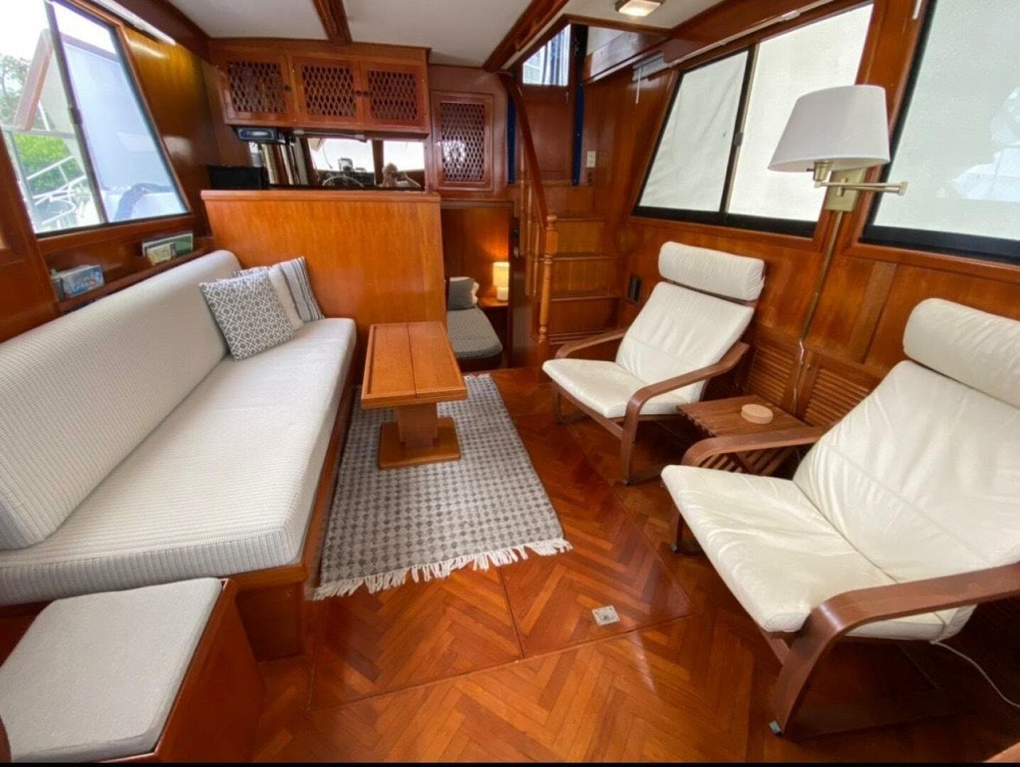 1986 Heritage East Sundeck 36