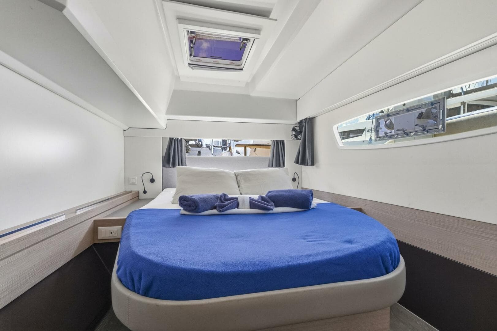 2020 Fountaine Pajot Astrea 42