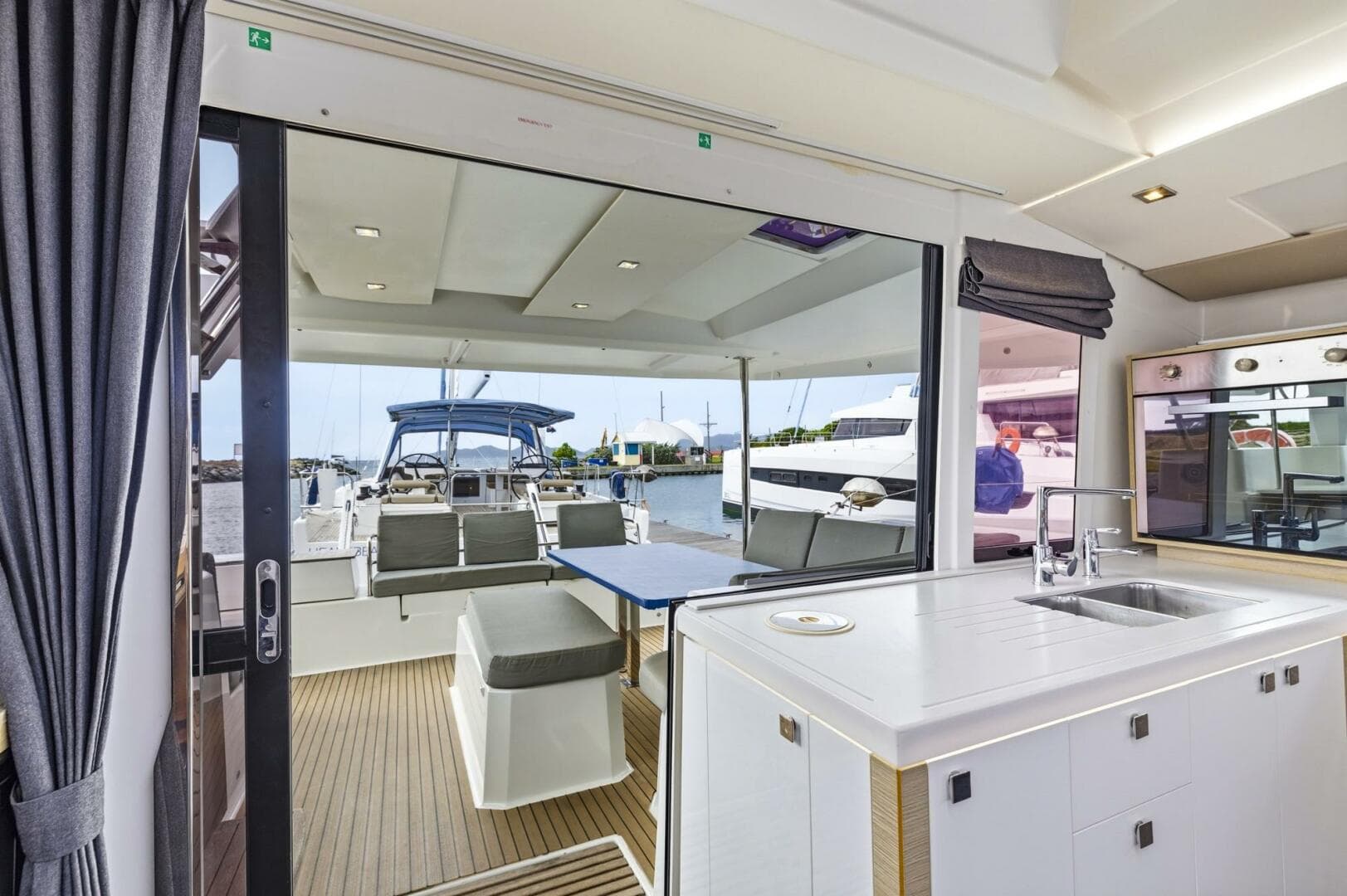 2020 Fountaine Pajot Astrea 42