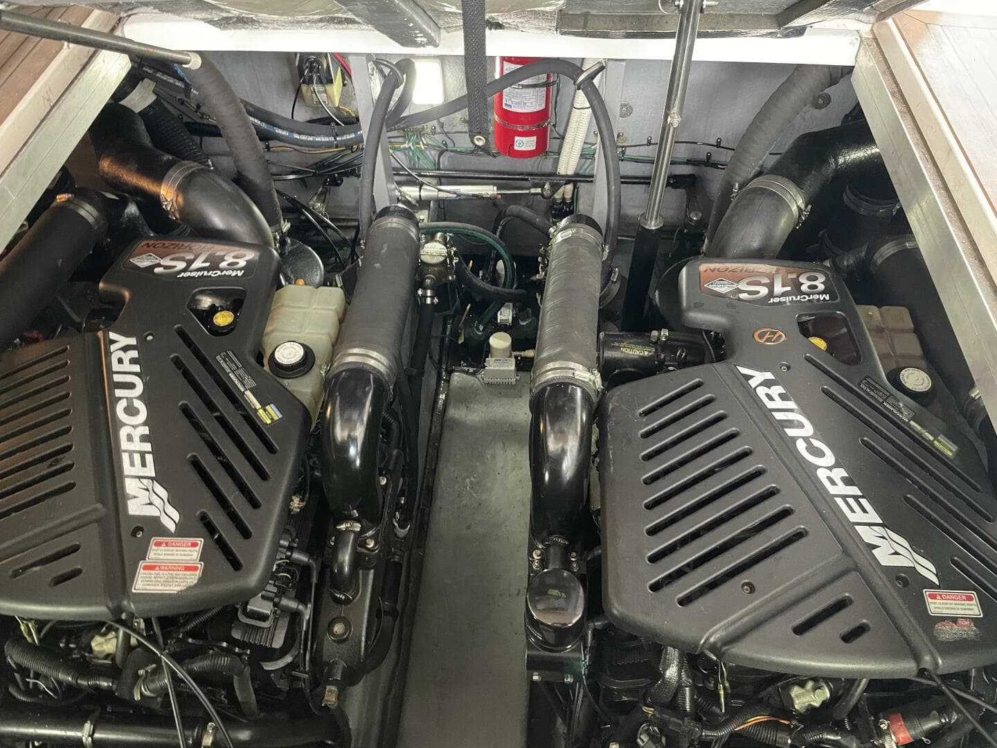 2001 Sea Ray 380 Sundancer