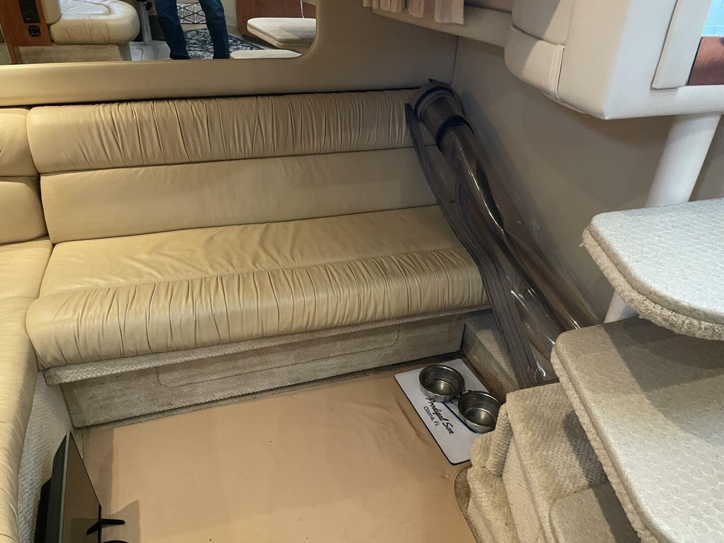 2001 Sea Ray 380 Sundancer