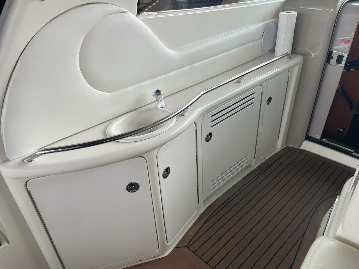 2001 Sea Ray 380 Sundancer